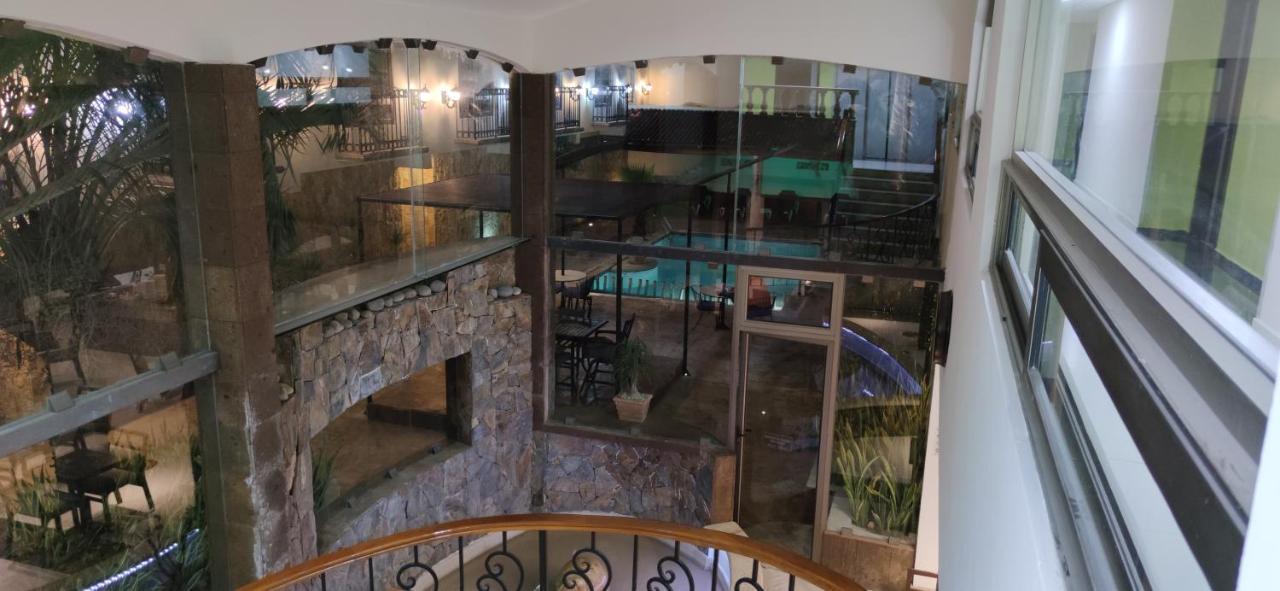 Hotel Dubrovnik เมริดา ภายนอก รูปภาพ