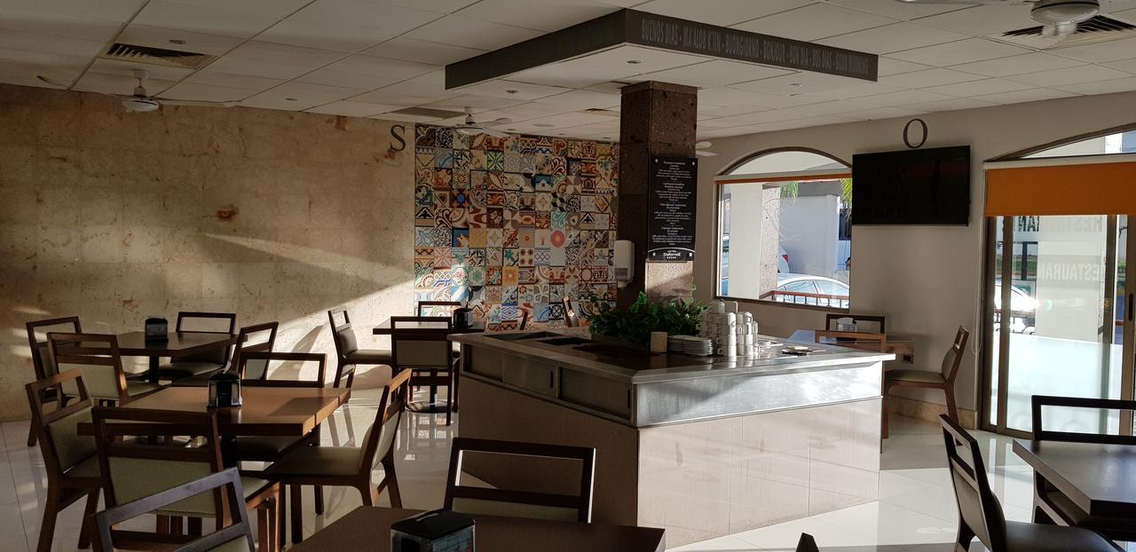 Hotel Dubrovnik เมริดา ภายนอก รูปภาพ