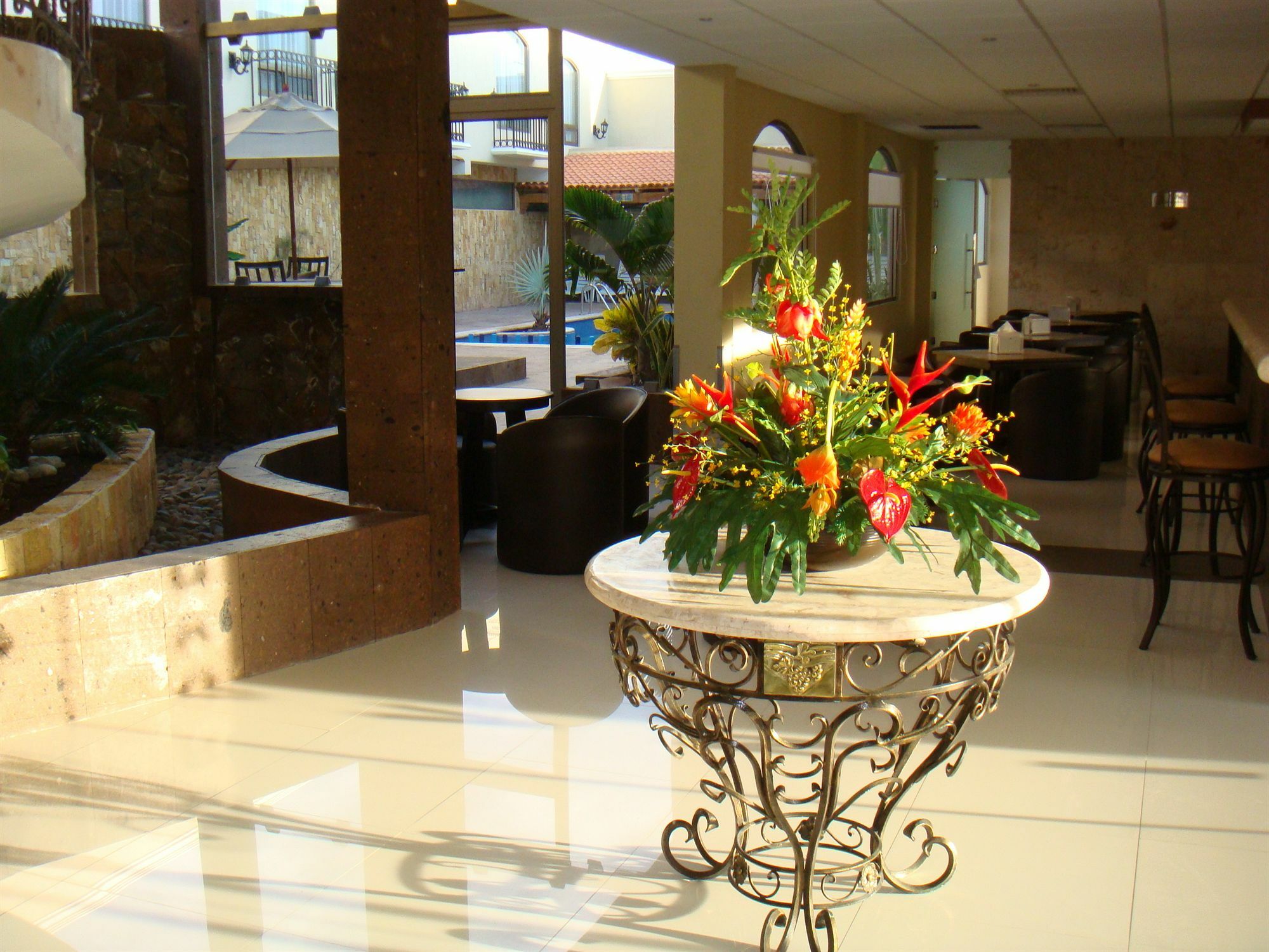 Hotel Dubrovnik เมริดา ภายนอก รูปภาพ