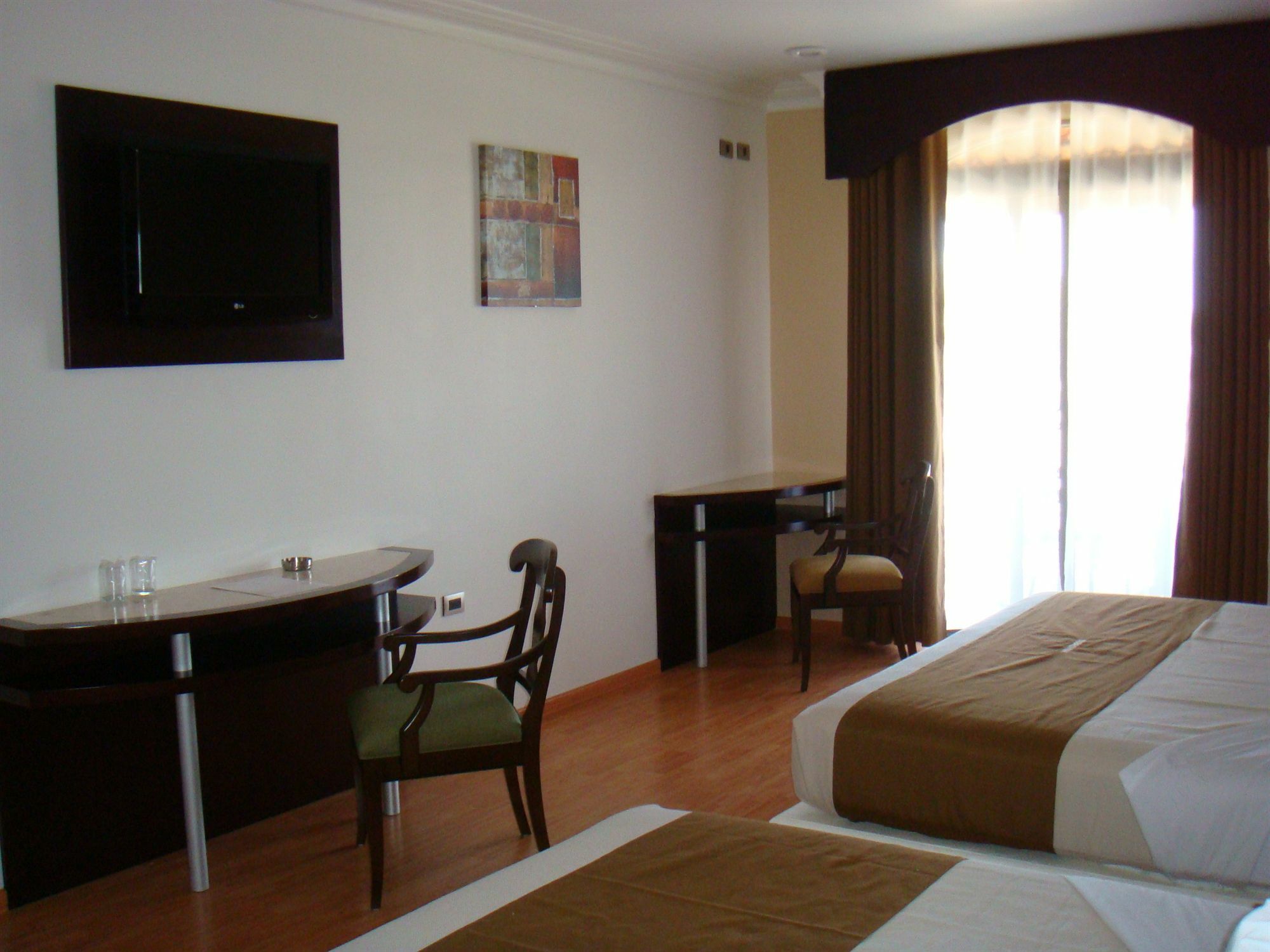 Hotel Dubrovnik เมริดา ภายนอก รูปภาพ
